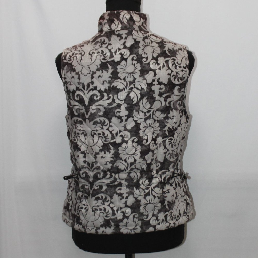 Croft & Barrow Quilted Floral Patterned Zip Up Vest - Picture 6 of 15